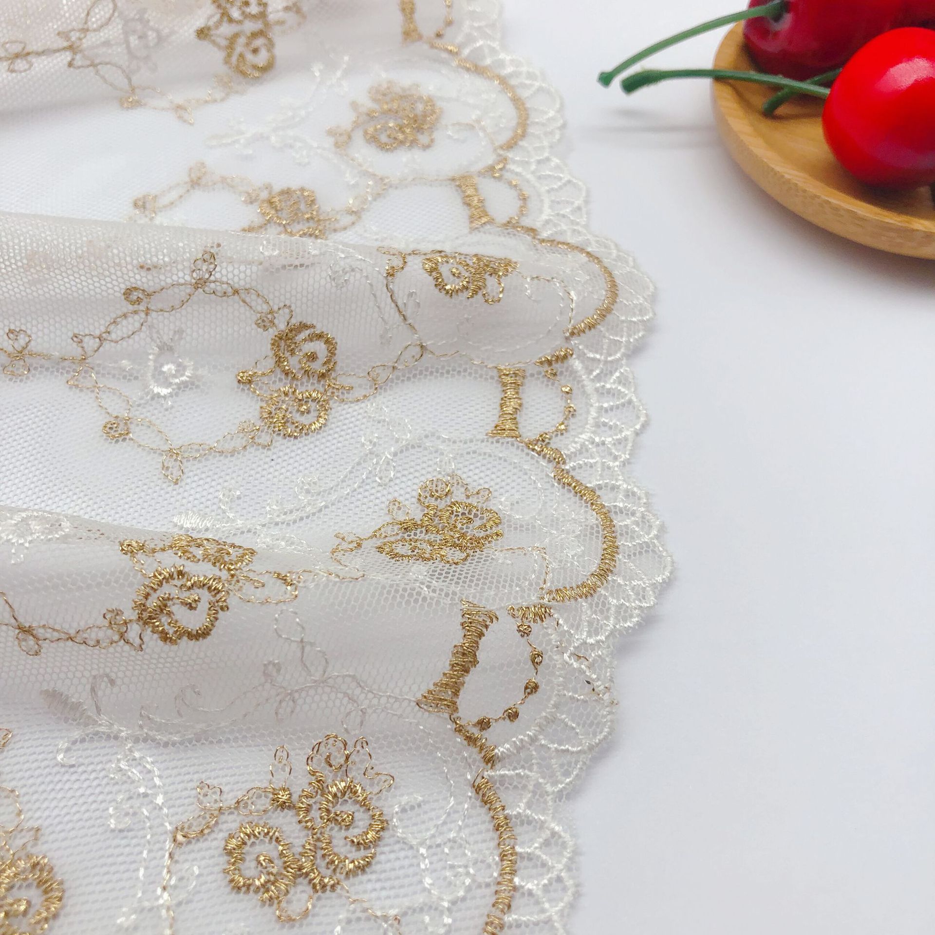 Embroidery Rose - 16.2CM di larghezza maglia ricamo filo