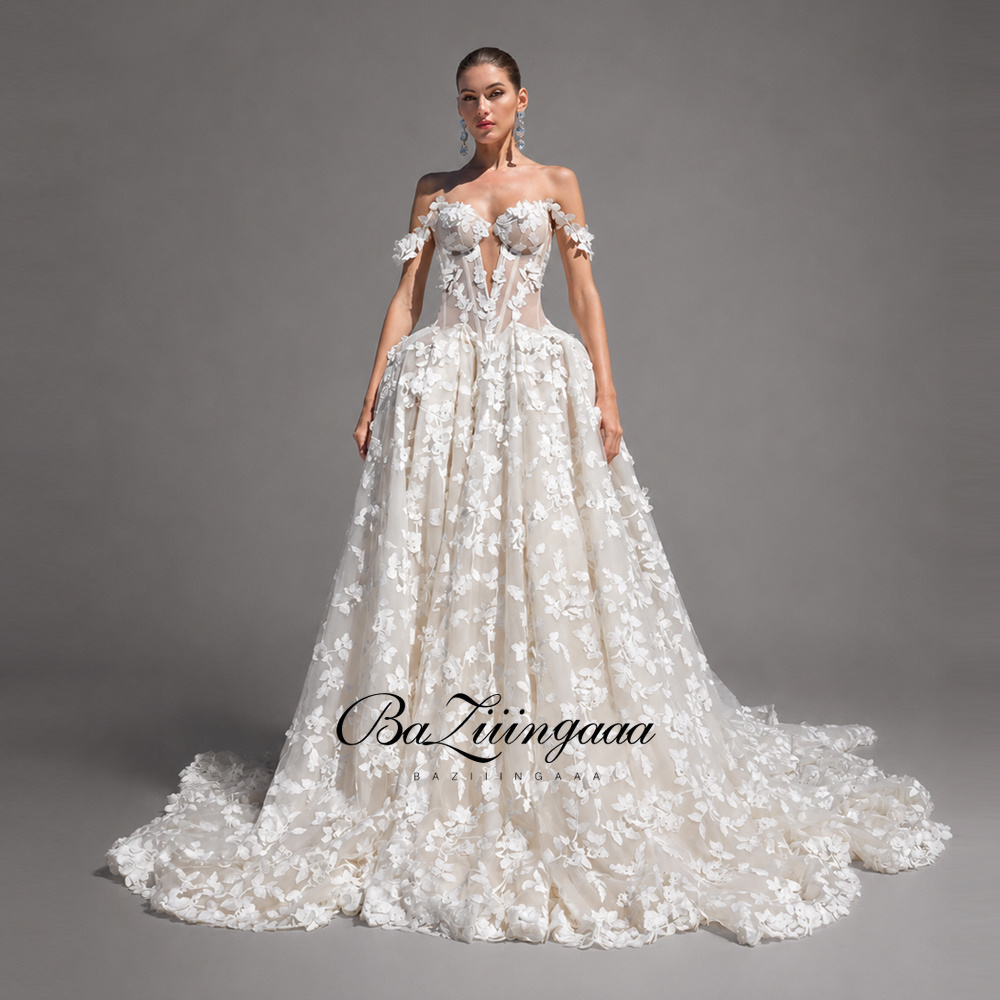 Embroidery Online Design - Abiti da sposa con stampa floreale,
