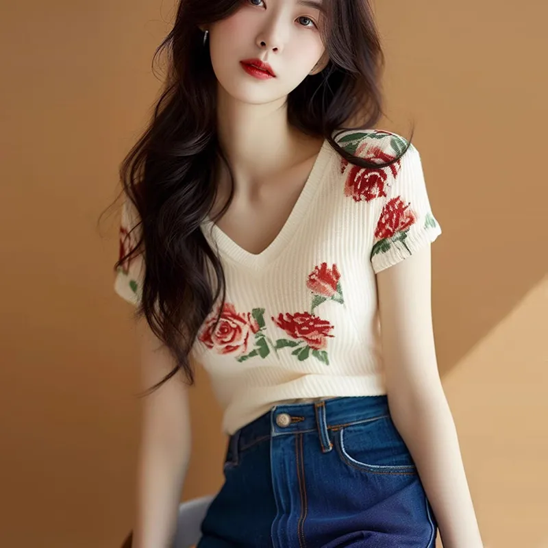 Top in Maglia Beige da Donna c - Embroidery Rose recensione e prezzo