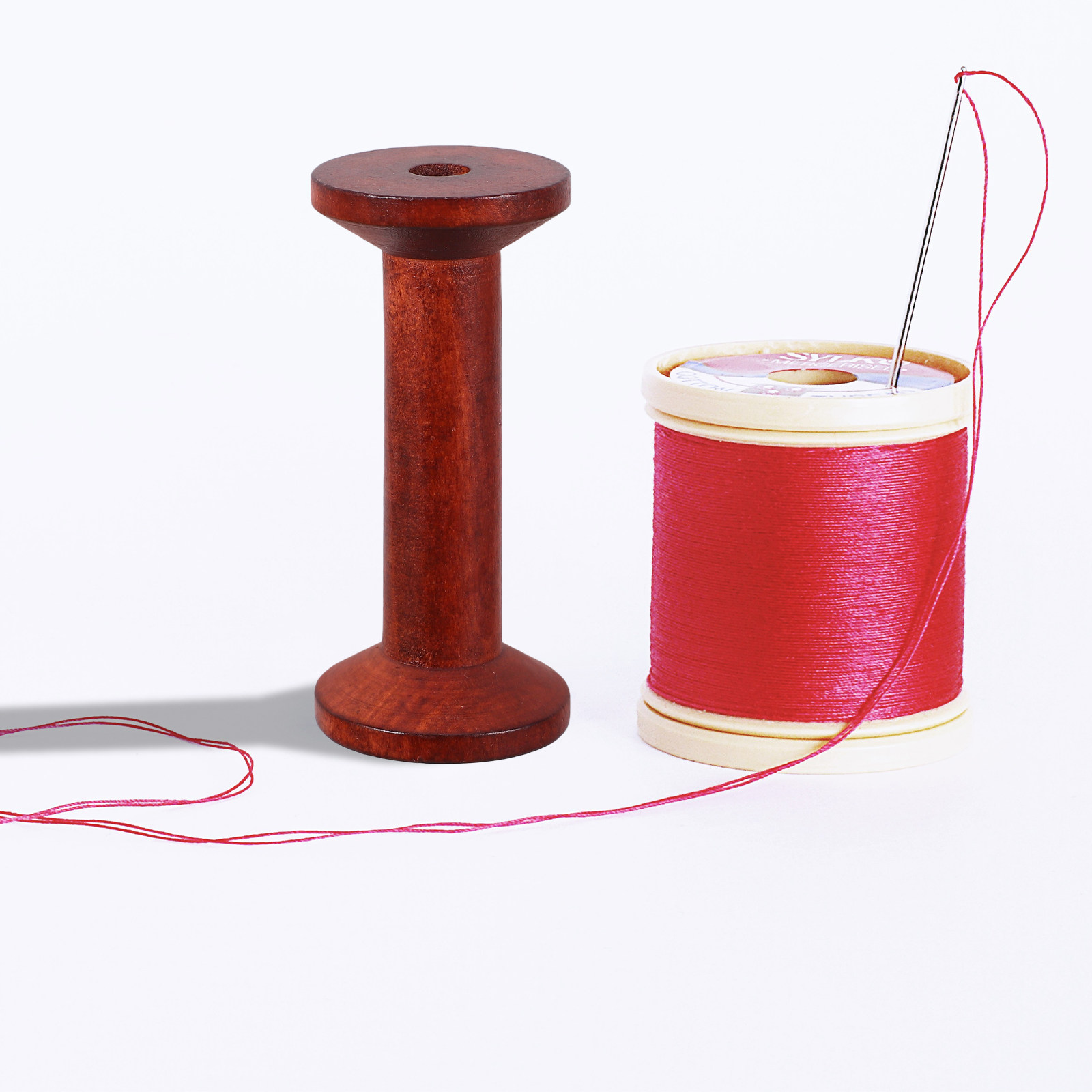 Set di 6 Bobine in Legno Lisci - Embroidery Yarns recensione e prezzo