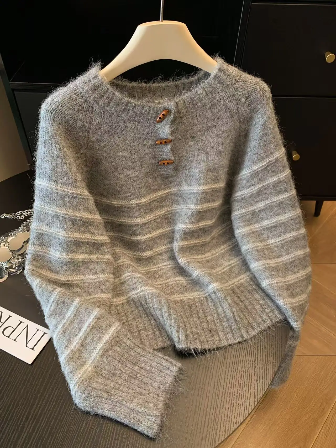 Maglione da Donna in Lana e Ca - Embroidery Fashion recensione e prezzo