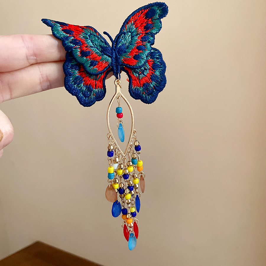 Nuove Mollette per Capelli a F - Embroidery Charm recensione e prezzo