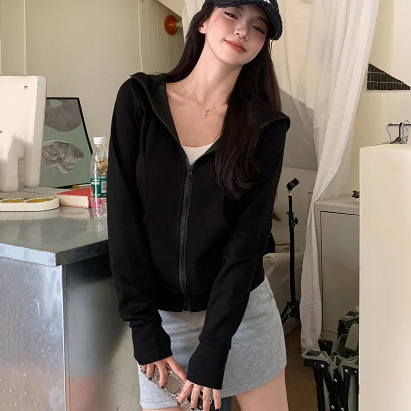 Nuova Giacca Sportiva con Capp - Embroidery Zip Up Hoodie recensione e prezzo