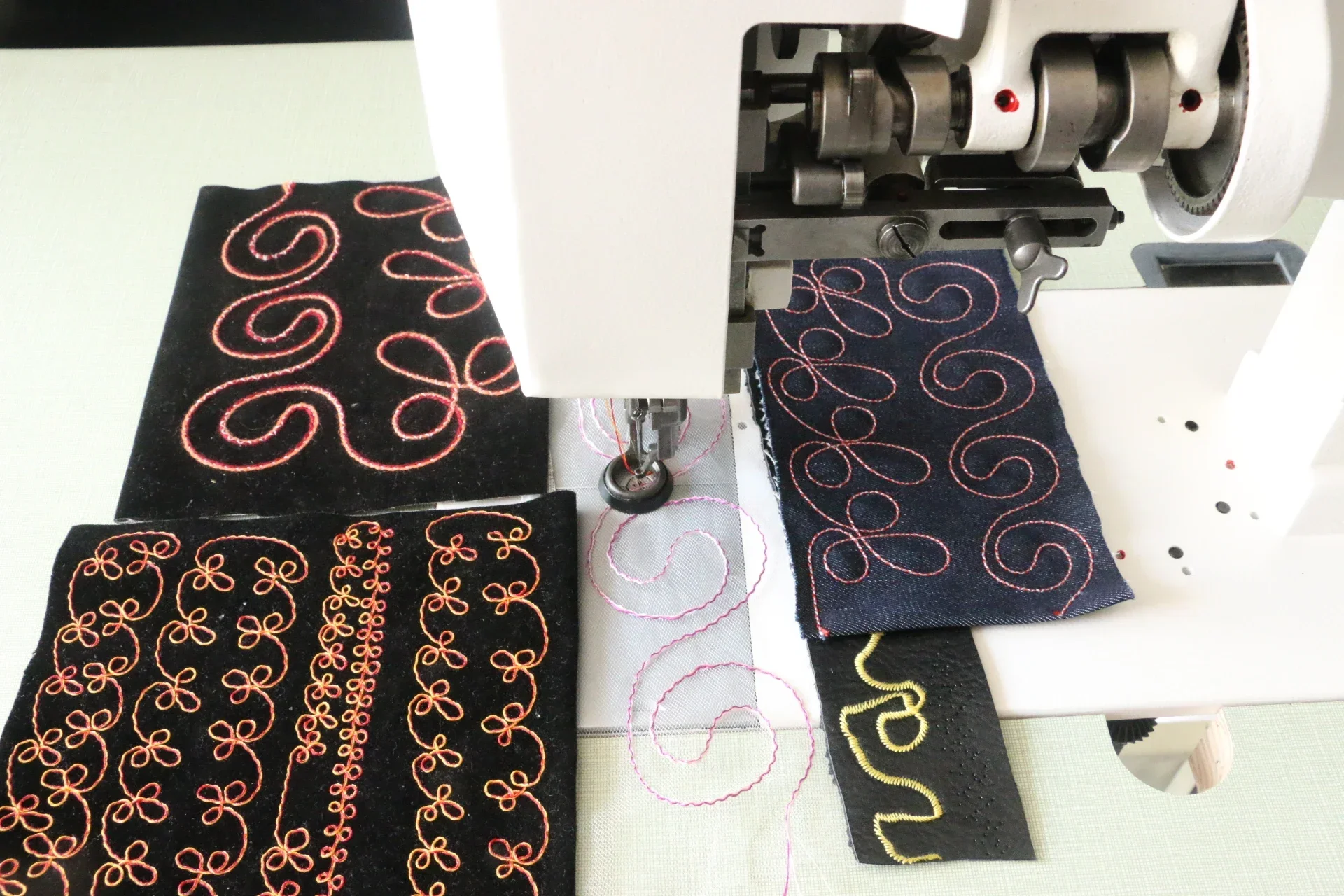 Macchina da ricamo a punto ann - Embroidery Zig Zag Stitch recensione e prezzo