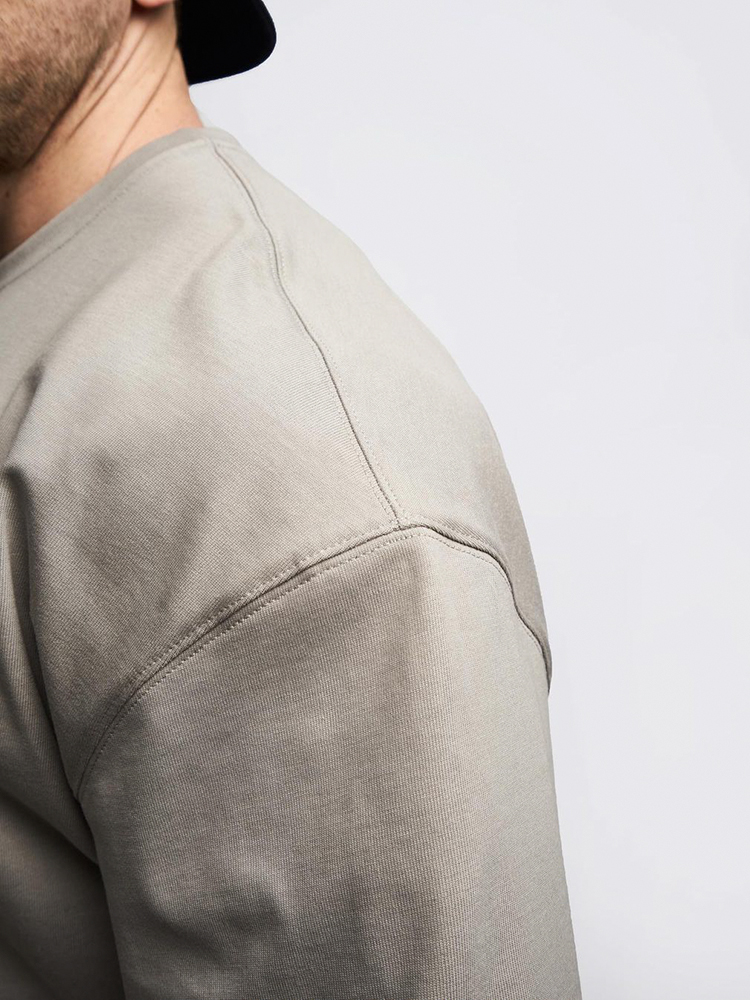 T-shirt da uomo in puro cotone - Embroidery Moisturizer recensione e prezzo