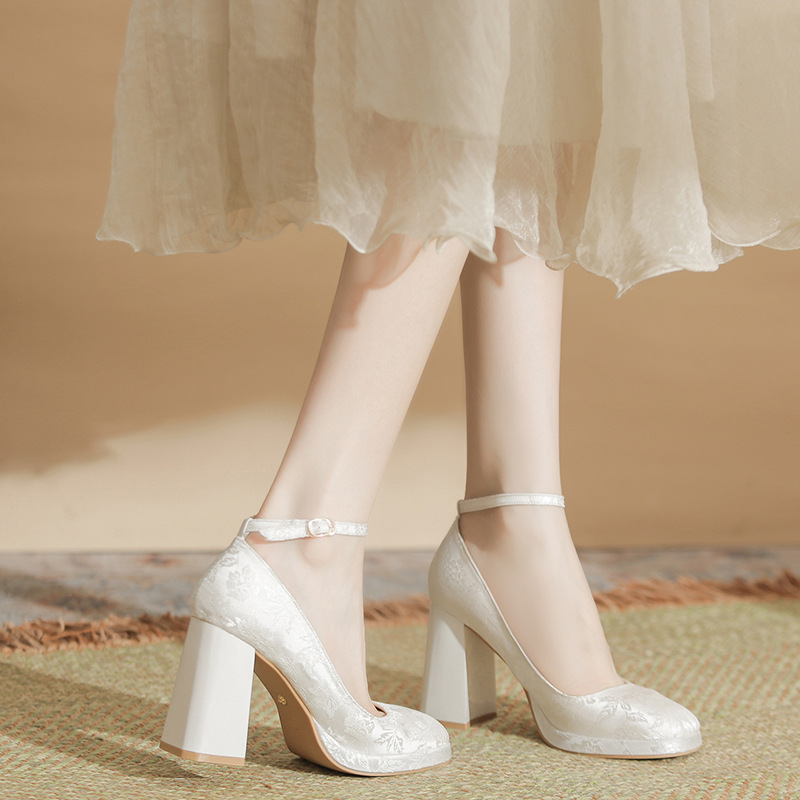 Décolleté da donna con tacco l - Embroidery Wedding recensione e prezzo